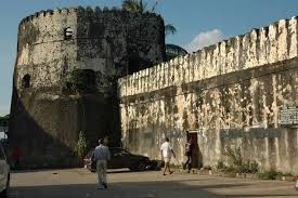Serengeti or Stone Town? Why You Don&rsquo;t Have to Choose for Your Next Holiday