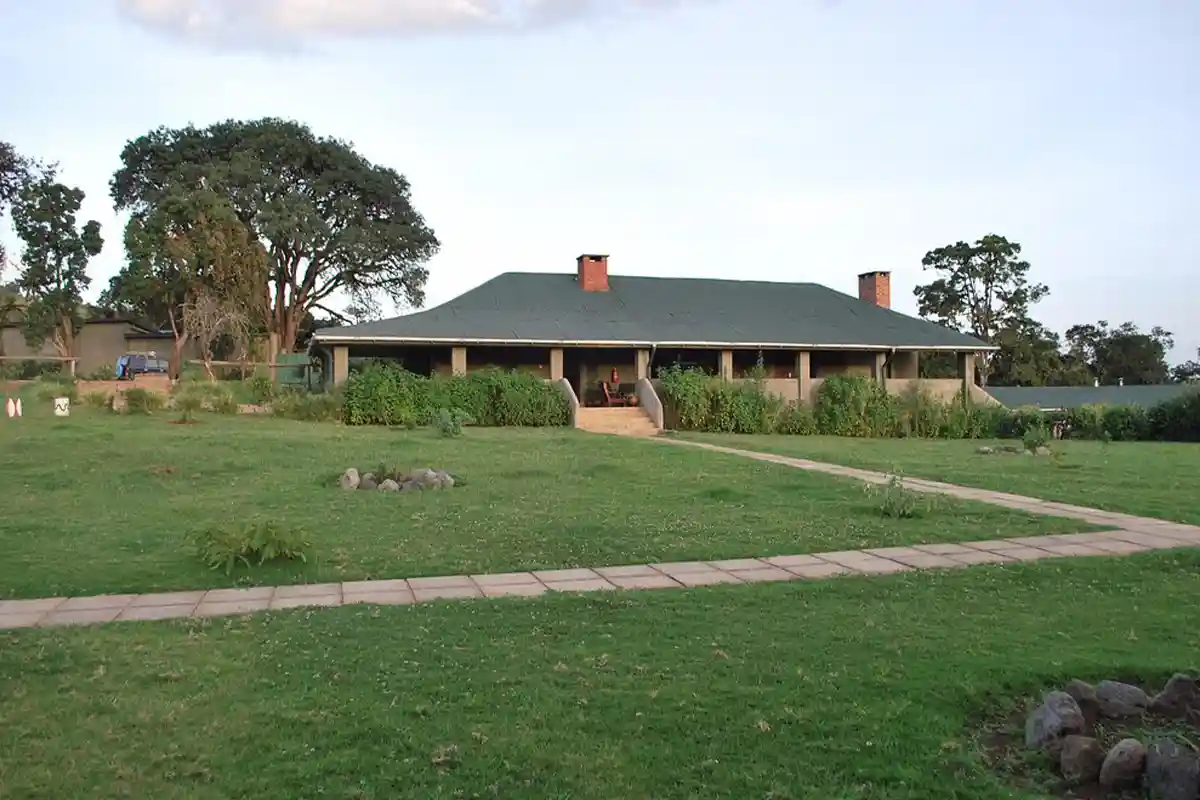 Rhino Lodge